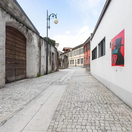 Belvilla By Oyo Ai Tetti Apartment Intra