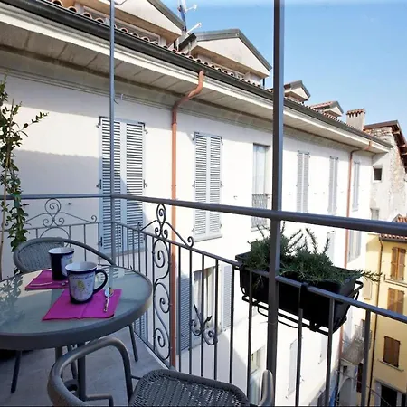 Apartamento Belvilla By Oyo Ai Tetti Intra