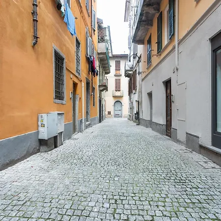 Near Maggiore And Borromean Isles * Intra