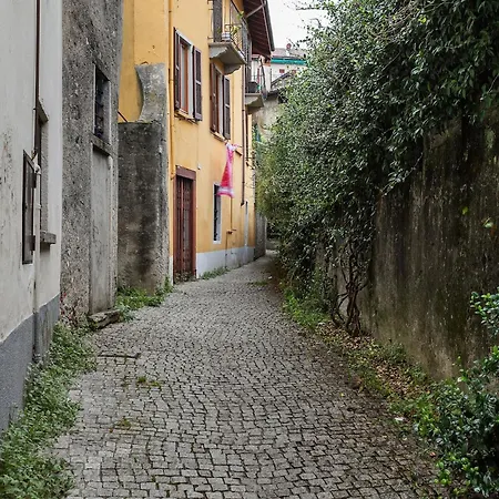 Near Maggiore And Borromean Isles Apartment Intra